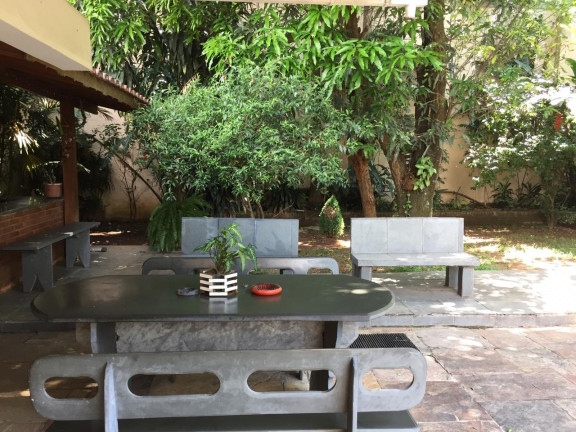 Imagem Casa com 4 Quartos para Alugar, 700 m² em Jardim Guedala - São Paulo