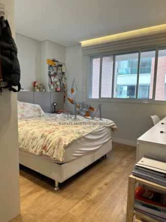 Imagem Apartamento com 3 Quartos à Venda, 121 m² em Centro - Florianópolis Imagem Apartamento com 3 Quartos à Venda, 121 m² em Centro - Florianópolis