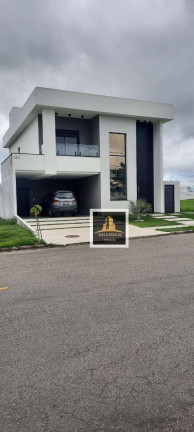 Sobrado com 4 Quartos à Venda ou Locação, 232 m² em Santa Luzia - Caçapava