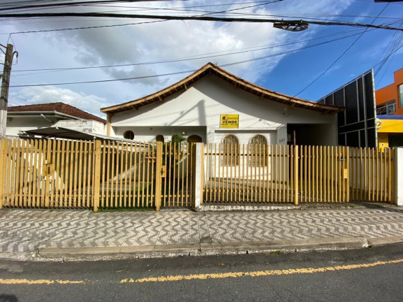 Imagem Casa com 2 Quartos à Venda, 351 m² em Centro - Taubaté