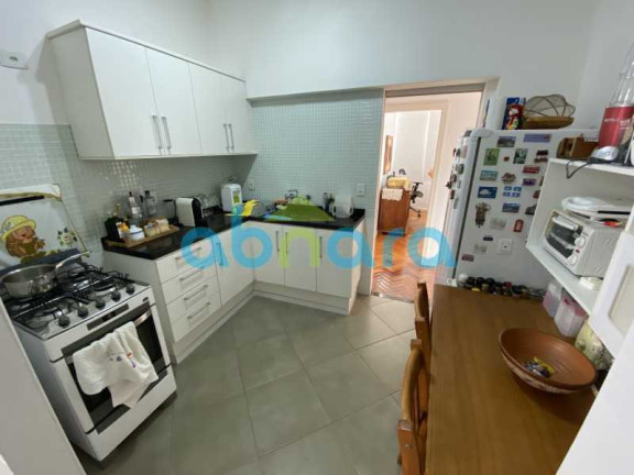 Imagem Apartamento com 3 Quartos à Venda, 110 m² em Copacabana - Rio De Janeiro Imagem Apartamento com 3 Quartos à Venda, 110 m² em Copacabana - Rio De Janeiro