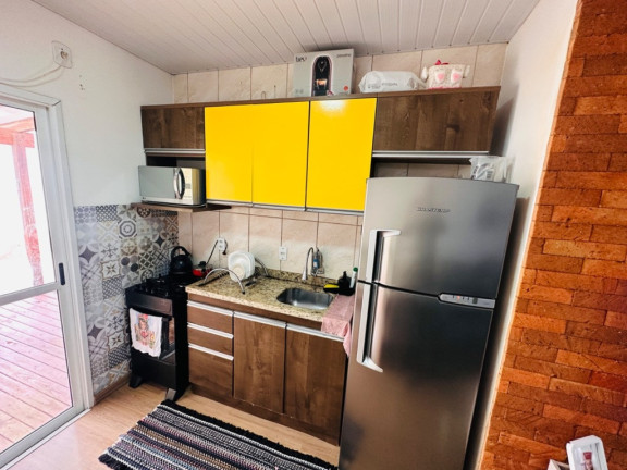 Imagem Casa com 2 Quartos à Venda, 48 m² em Restinga - Porto Alegre