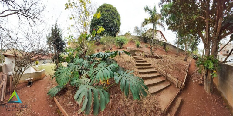 Imagem Casa com 4 Quartos à Venda, 250 m² em Bom Clima - Juiz De Fora