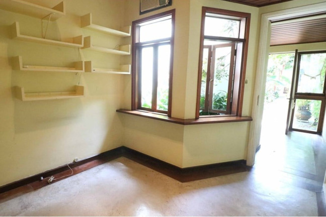 Imagem Casa com 3 Quartos à Venda, 216 m² em Jardim Paulista - São Paulo