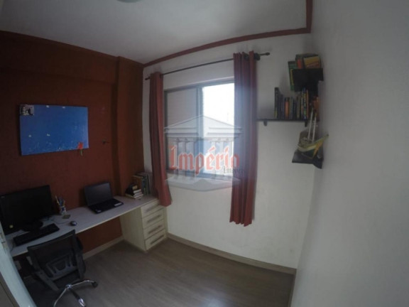 Imagem Apartamento com 3 Quartos à Venda, 67 m² em Piraporinha - Diadema