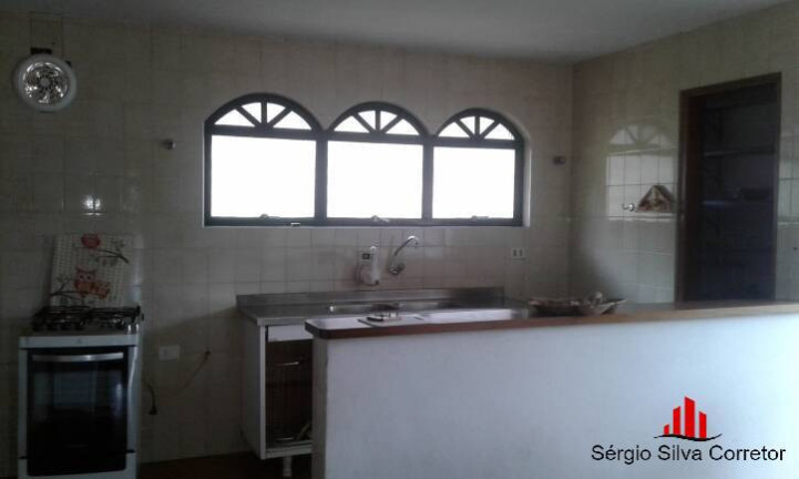 Imagem Casa com 3 Quartos à Venda, 400 m² em Vila Abernéssia - Campos Do Jordão Imagem Casa com 3 Quartos à Venda, 400 m² em Vila Abernéssia - Campos Do Jordão