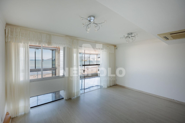 Imagem Apartamento com 2 Quartos para Alugar, 150 m² em Centro - Balneario Camboriu Imagem Apartamento com 2 Quartos para Alugar, 150 m² em Centro - Balneario Camboriu