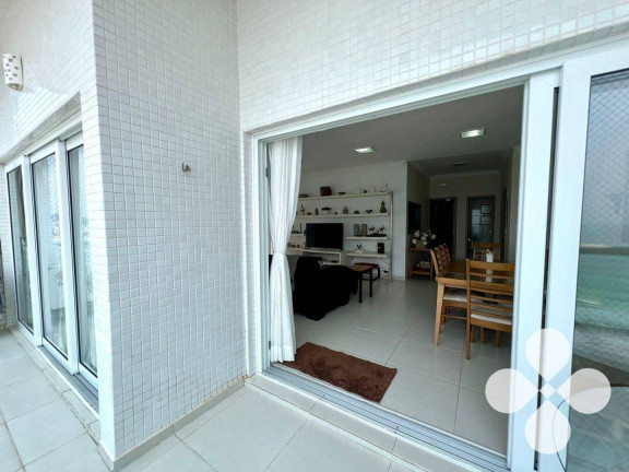 Imagem Imóvel com 3 Quartos à Venda, 148 m² em Praia Das Pitangueiras - Guarujá Imagem Imóvel com 3 Quartos à Venda, 148 m² em Praia Das Pitangueiras - Guarujá