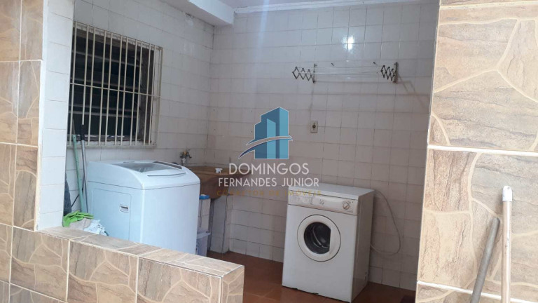 Imagem Casa com 3 Quartos à Venda, 200 m² em Vila Antonieta - São Paulo