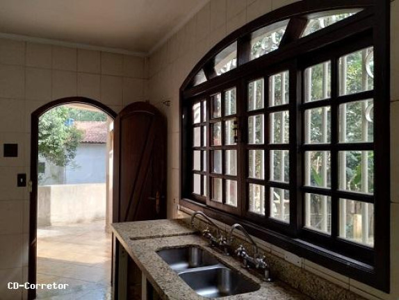 Imagem Sobrado com 5 Quartos à Venda, 635 m² em Eldorado - Diadema