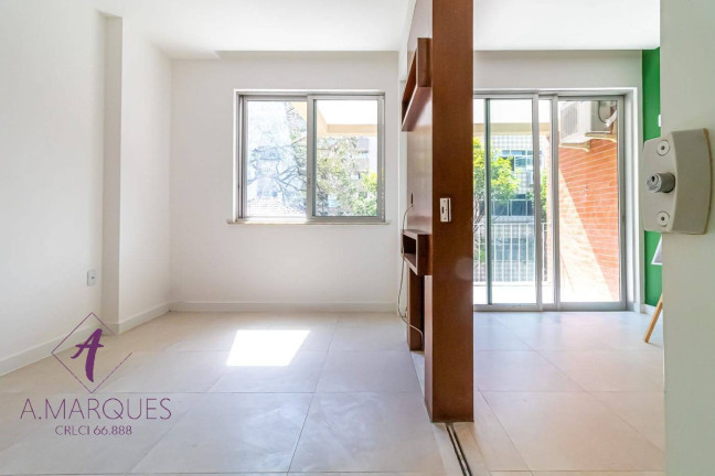 Imagem Apartamento com 2 Quartos à Venda, 81 m² em Botafogo - Rio De Janeiro Imagem Apartamento com 2 Quartos à Venda, 81 m² em Botafogo - Rio De Janeiro