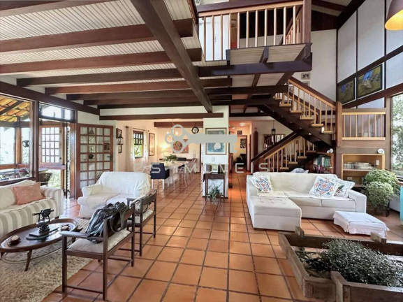 Imagem Casa com 5 Quartos à Venda, em Vila Santo Antônio - Cotia Imagem Casa com 5 Quartos à Venda, em Vila Santo Antônio - Cotia