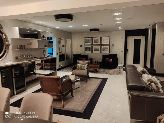 Imagem Imóvel com 3 Quartos à Venda, 198 m² em Santo Antônio - São Caetano Do Sul Imagem Imóvel com 3 Quartos à Venda, 198 m² em Santo Antônio - São Caetano Do Sul