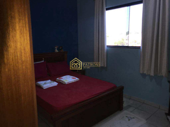 Imagem Casa com 3 Quartos à Venda, 210 m² em Parque Novo Oratório - Santo André
