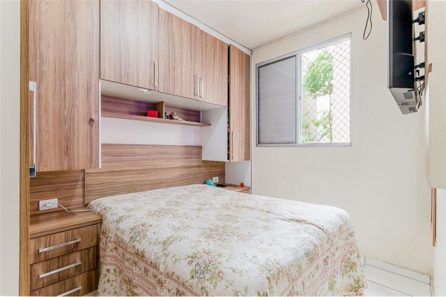 Imagem Imóvel com 3 Quartos à Venda, em Itaquera - São Paulo Imagem Imóvel com 3 Quartos à Venda, em Itaquera - São Paulo