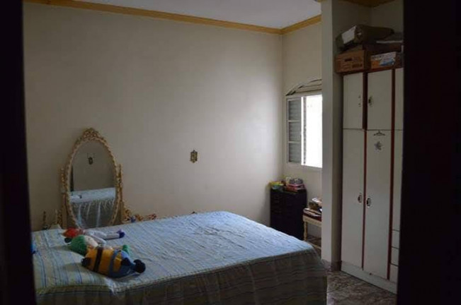 Imagem Imóvel com 2 Quartos à Venda, 286 m² em Vila Vianelo - Jundiaí