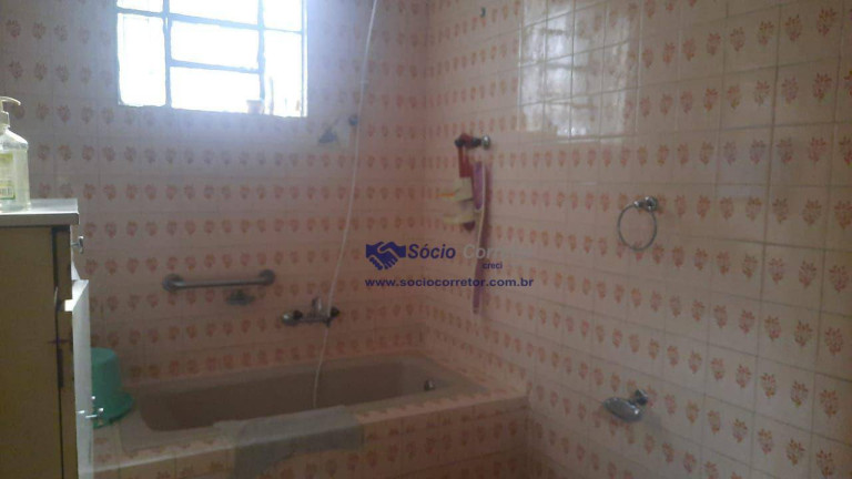 Imagem Casa com 2 Quartos à Venda, 230 m² em Gopoúva - Guarulhos