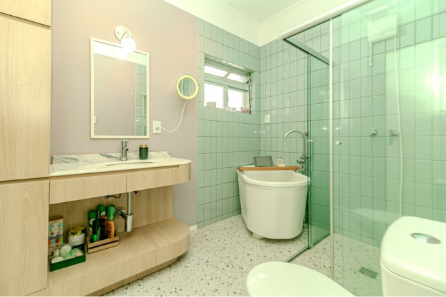 Imagem Apartamento com 3 Quartos à Venda, 90 m² em Cidade Baixa - Porto Alegre Imagem Apartamento com 3 Quartos à Venda, 90 m² em Cidade Baixa - Porto Alegre