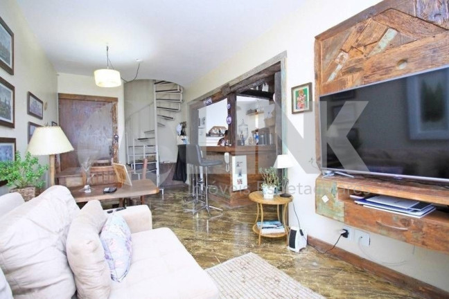 Imóvel com 2 Quartos à Venda, 96 m² em Menino Deus - Porto Alegre