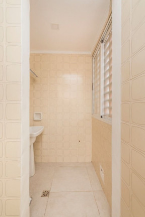 Imagem Imóvel com 1 Quarto à Venda, 42 m² em Centro Histórico - Porto Alegre Imagem Imóvel com 1 Quarto à Venda, 42 m² em Centro Histórico - Porto Alegre