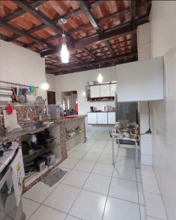 Imagem Imóvel com 5 Quartos à Venda, 240 m² em Portão - Lauro De Freitas