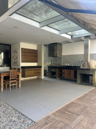 Imagem Casa com 5 Quartos à Venda, 250 m² em Tenório - Ubatuba