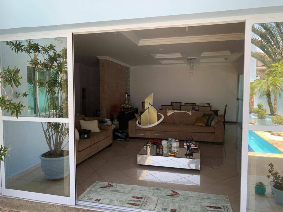 Imagem Casa com 4 Quartos para Alugar, 327 m² em Jardim Altos De Santana I - Jacareí