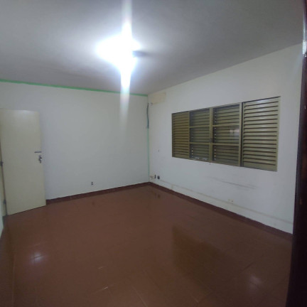 Imagem Casa com 3 Quartos à Venda, 300 m² em Vila Santana - Anápolis