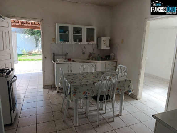 Imagem Casa com 4 Quartos à Venda, 366 m² em Setor Coimbra - Goiânia Imagem Casa com 4 Quartos à Venda, 366 m² em Setor Coimbra - Goiânia