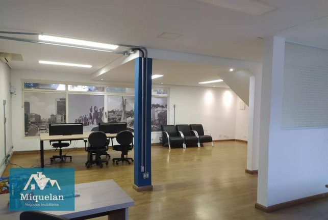 Casa com 3 Quartos para Alugar, 300 m² em Butantã - São Paulo