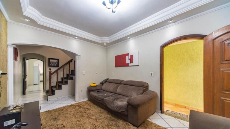 Sobrado com 3 Quartos para Alugar, 158 m² em Jardim Las Vegas - Santo André