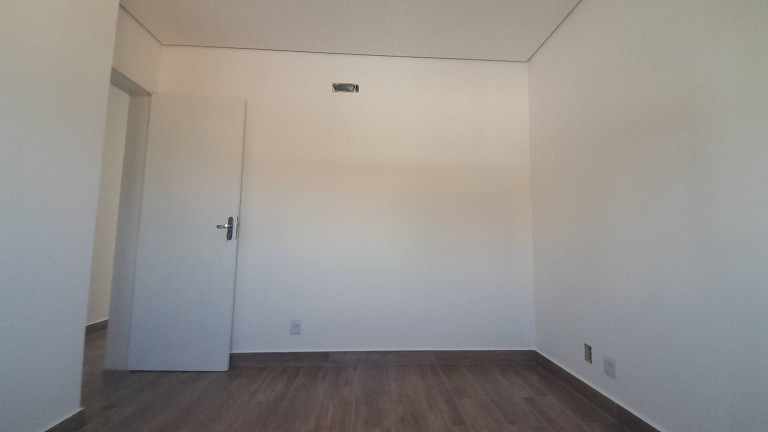 Imagem Casa com 3 Quartos à Venda, 150 m² em Villas Do Jaguari - Santana De Parnaíba