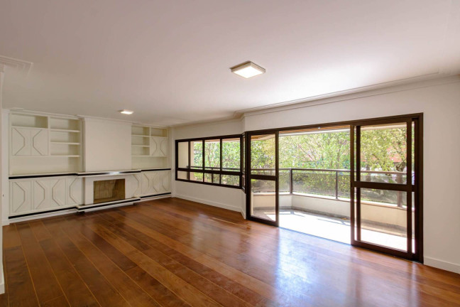 Foto do imóvel Apartamento com 3 Quartos à Venda, 190 m² em Itaim Bibi - São Paulo