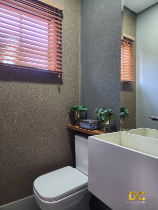 Imagem Casa de Condomínio com 3 Quartos à Venda, 218 m² em Santa Rosa - Cuiabá