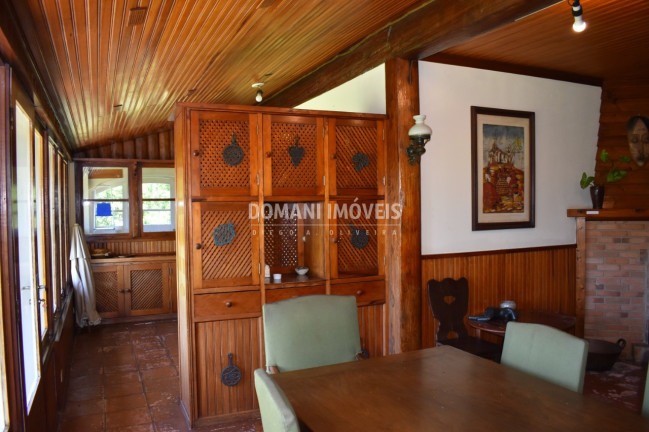 Imagem Imóvel com 3 Quartos à Venda, 1.095 m² em Região Do Toriba - Campos Do Jordão Imagem Imóvel com 3 Quartos à Venda, 1.095 m² em Região Do Toriba - Campos Do Jordão
