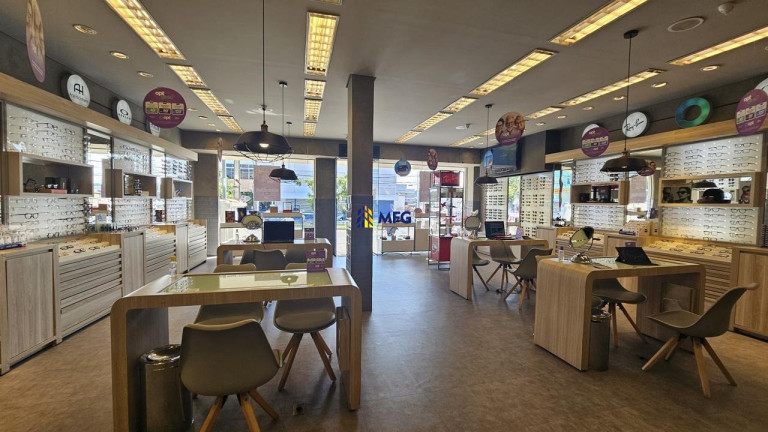 Sala Comercial à Venda, 301 m² em Vila Olimpia - Sorocaba