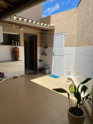 Imagem Casa com 5 Quartos à Venda, 338 m² em Patamares - Salvador Imagem Casa com 5 Quartos à Venda, 338 m² em Patamares - Salvador