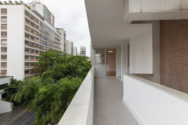 Imagem Imóvel com 3 Quartos à Venda, 270 m² em Higienópolis - São Paulo Imagem Imóvel com 3 Quartos à Venda, 270 m² em Higienópolis - São Paulo