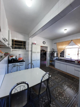 Imagem Casa com 3 Quartos à Venda, 267 m² em Jordanésia (jordanésia) - Cajamar Imagem Casa com 3 Quartos à Venda, 267 m² em Jordanésia (jordanésia) - Cajamar