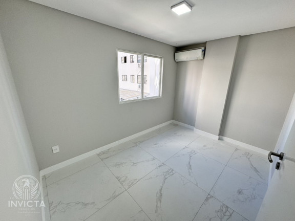 Imagem Apartamento com 3 Quartos à Venda, 116 m² em Centro - Balneário Camboriú Imagem Apartamento com 3 Quartos à Venda, 116 m² em Centro - Balneário Camboriú