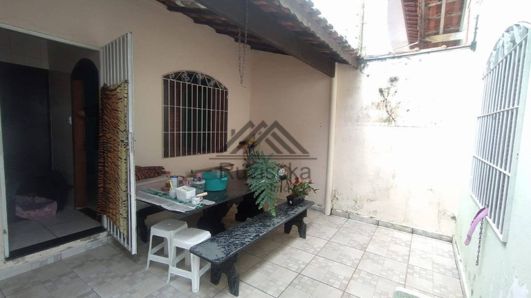 Imagem Casa com 3 Quartos à Venda, 150 m² em Jardim Santa Terezinha - Itanhaém Imagem Casa com 3 Quartos à Venda, 150 m² em Jardim Santa Terezinha - Itanhaém