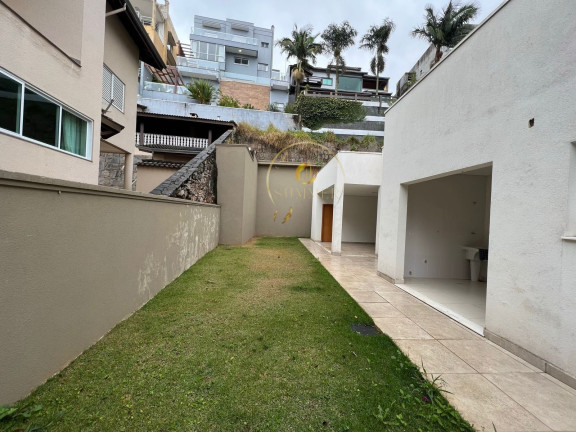 Imagem Casa com 3 Quartos à Venda, 250 m² em Jardim Imperial - Arujá