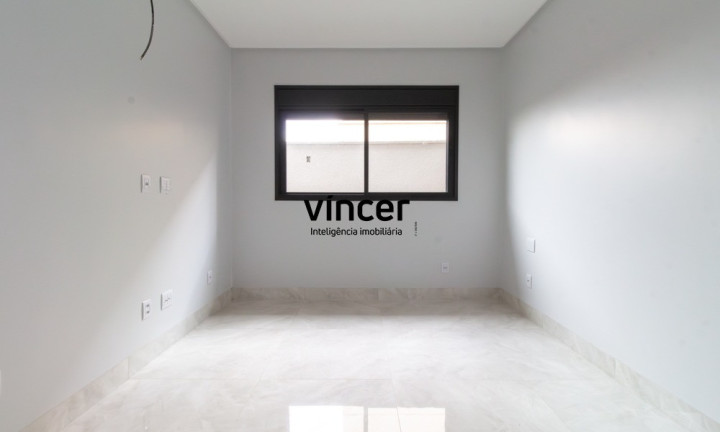 Imagem Casa com 3 Quartos à Venda, 234 m² em Jardins Nápoles - Senador Canedo