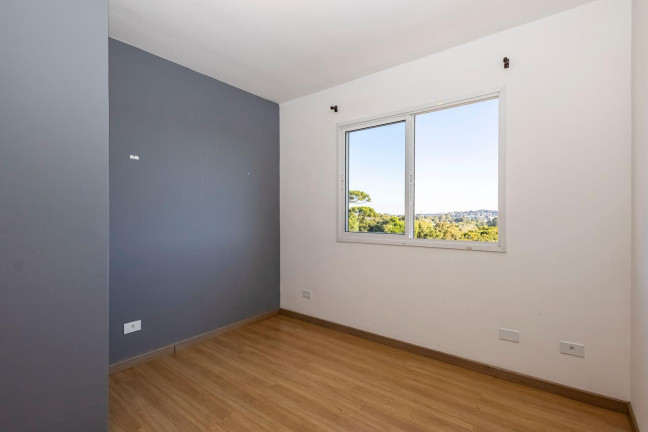 Imagem Sobrado com 3 Quartos à Venda, 192 m² em Pilarzinho - Curitiba
