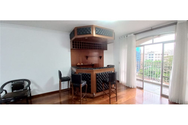 Imagem Imóvel com 3 Quartos à Venda, em Pinheiros - São Paulo Imagem Imóvel com 3 Quartos à Venda, em Pinheiros - São Paulo