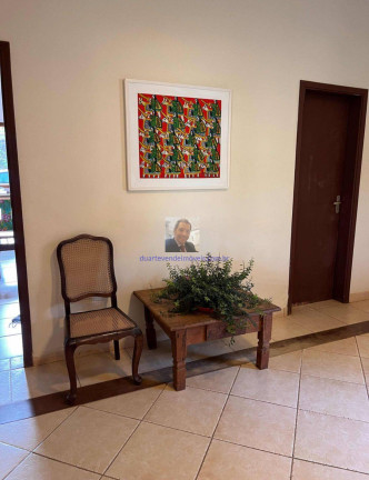 Imagem Chácara com 4 Quartos à Venda, 250 m² em Barueri