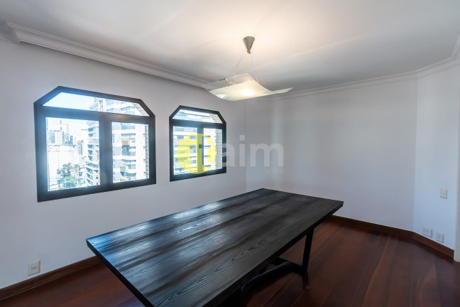 Imagem Apartamento com 3 Quartos para Alugar, 240 m² em Itaim Bibi - São Paulo Imagem Apartamento com 3 Quartos para Alugar, 240 m² em Itaim Bibi - São Paulo