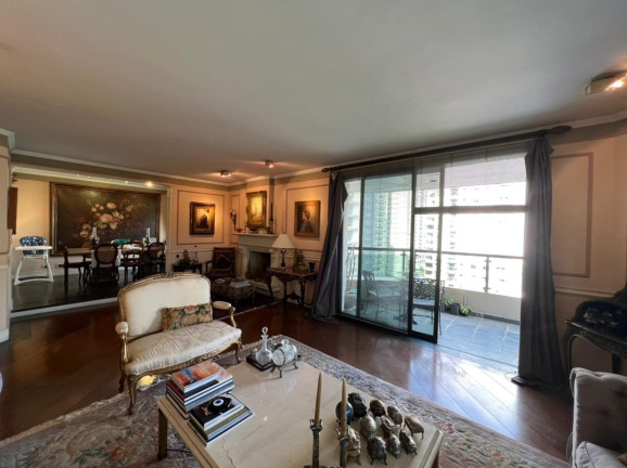 Imagem Apartamento com 3 Quartos à Venda, 220 m² em Itaim Bibi - São Paulo