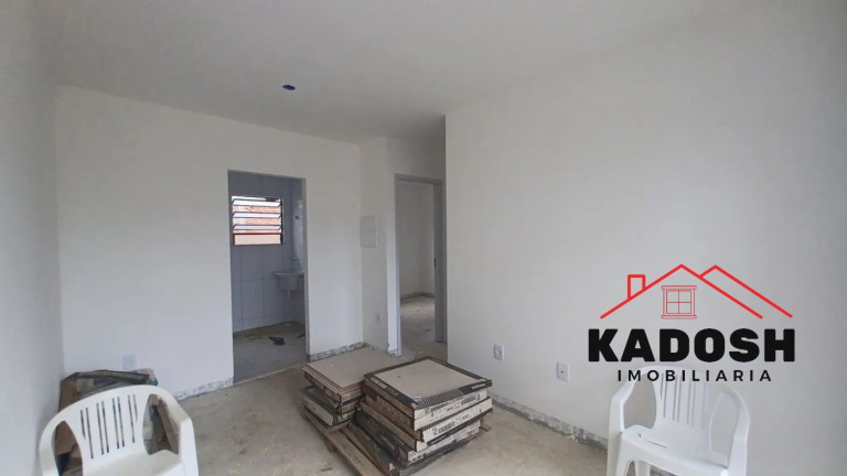 Imagem Casa com 2 Quartos à Venda, 130 m² em Papagaio - Feira De Santana Imagem Casa com 2 Quartos à Venda, 130 m² em Papagaio - Feira De Santana