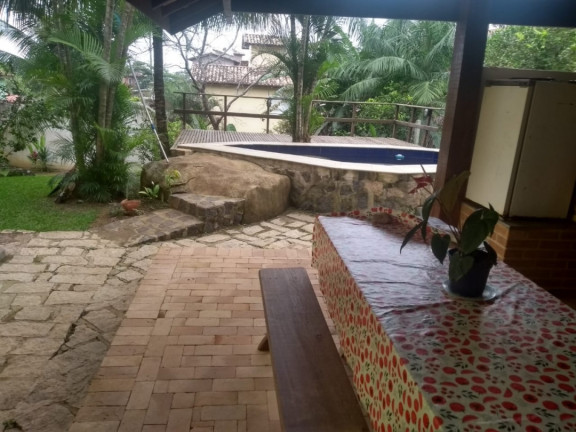 Imagem Casa com 3 Quartos à Venda, em Bexiga - Ilhabela Imagem Casa com 3 Quartos à Venda, em Bexiga - Ilhabela